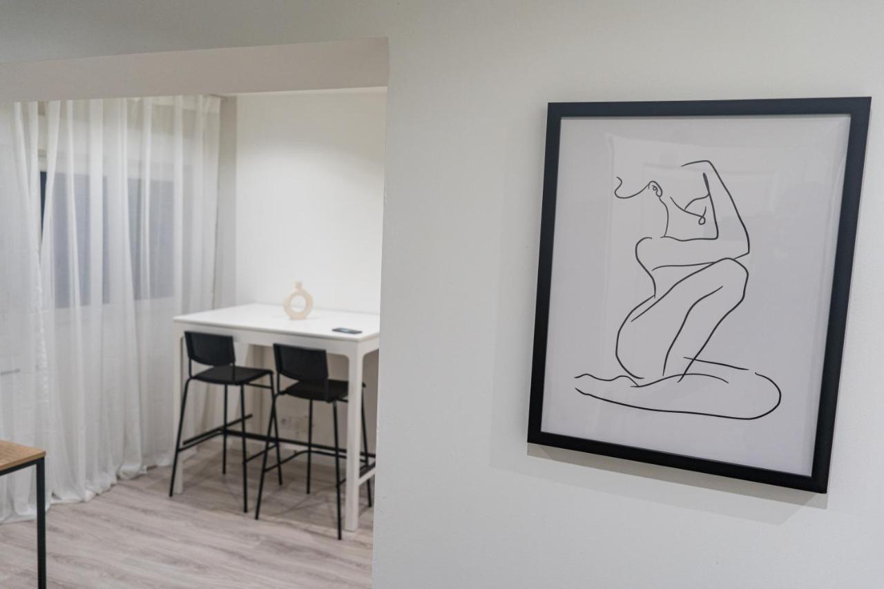 2 Pieces Apartment *